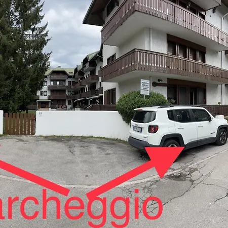 Ai Cinque Pini - In Centro Con Terrazzo, Giardino E Garage *