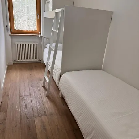 Ai Cinque Pini - In Centro Con Terrazzo, Giardino E Garage *